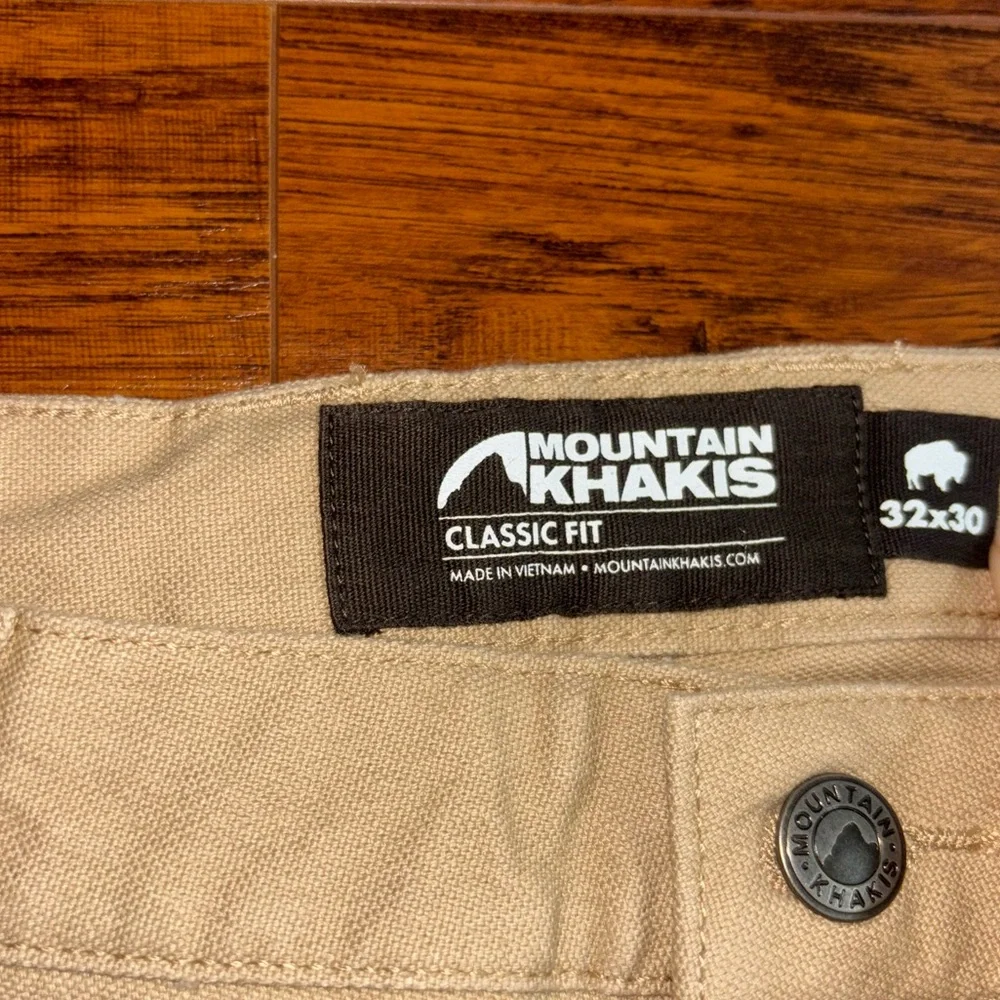Mountain Khakis NWT Classic Fit Organic Cotton Men's Chinos 32x30 Khaki Pants - Picture 4 of 7